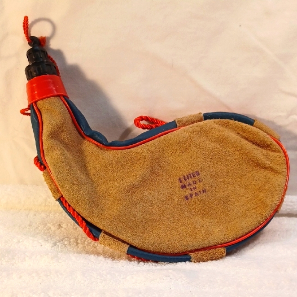 Vintage Leather Bota Bag. 1 Liter Capacity. Clean.